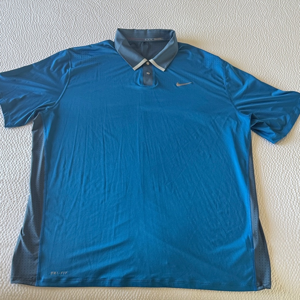 Nike Men's Teal and Gray Polo Shirt